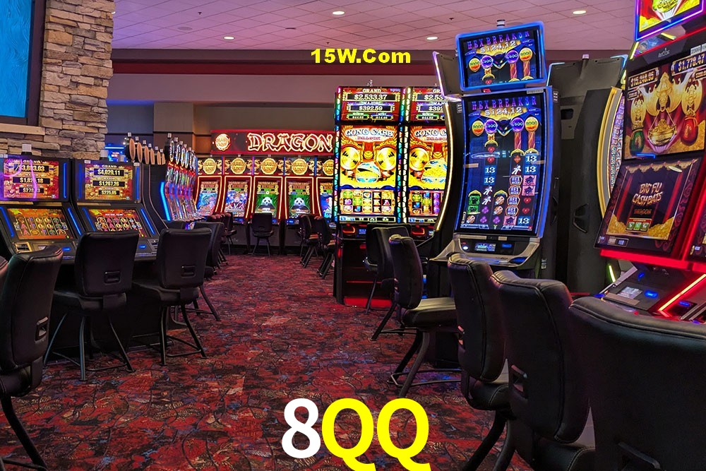 Slot Games 8QQ